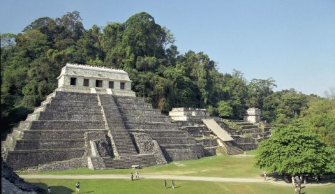Wandern auf den Pfaden der Azteken & Maya
