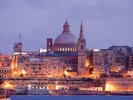 Valletta bei Nacht